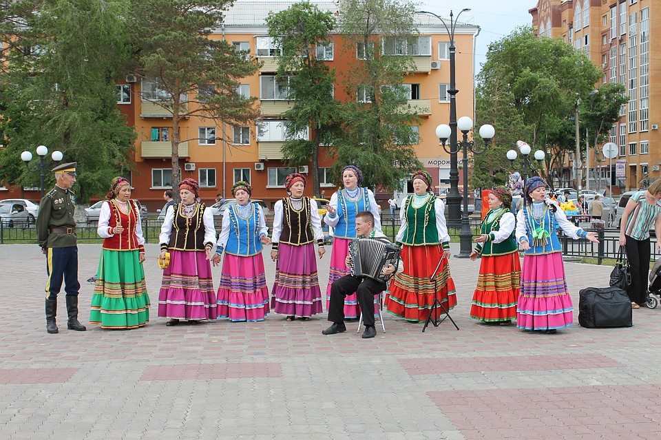 Концерты будут и в парках, и на набережной Амура - архив КП Фото: Ирина ЗРАЖЕВСКАЯ