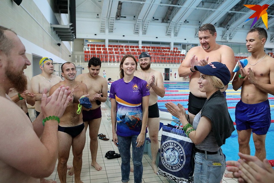 Благодарность чемпионке. Фото: Святослав ЗОРКИЙ