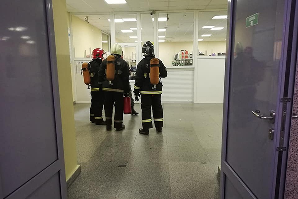 На местах работают специалисты. Фото: Ольга ИВАШЕНКО