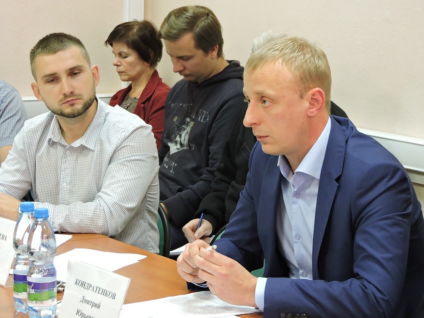 Представитель «Ухтажилфонда» Дмитрий Кондратенков рассказал экспертам, что, несмотря на действия регоператора, не все юридические лица охотно идут на заключение договоров.