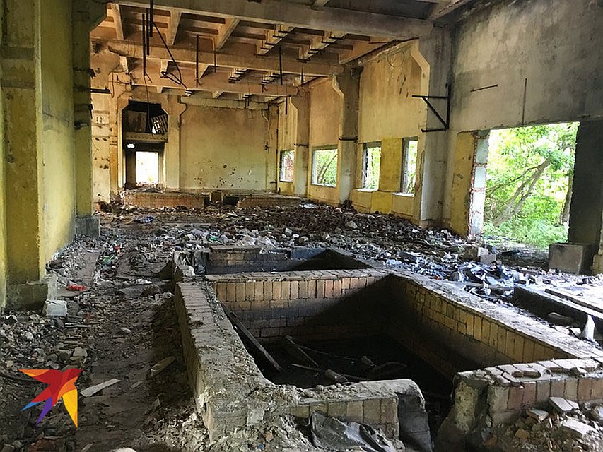 Одно из помещений бывшего завода. Фото: Павел КЛОКОВ