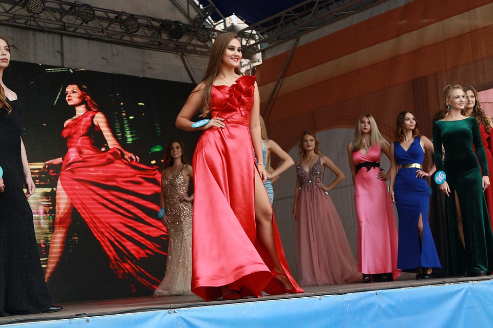 "Мисс Барнаула 2019" Фото: Олег УКЛАДОВ