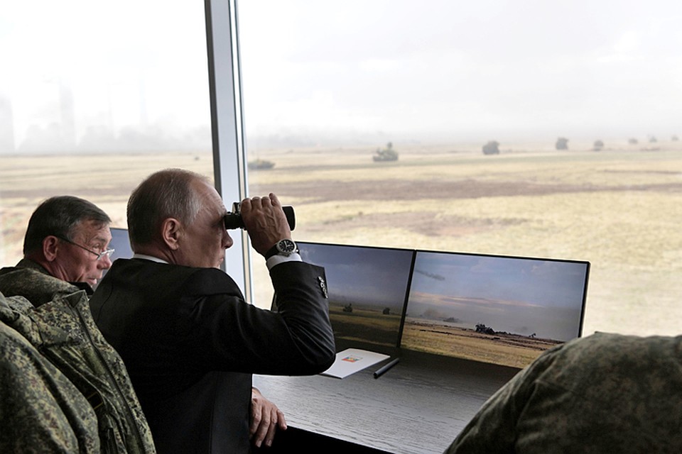 Владимир Путин наблюдал за военными маневрами «Центр-2019» под Оренбургом. Фото: REUTERS