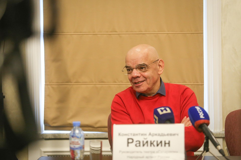 Знаменитый артист считает приволжскую столицу театральным городом. Фото: Анастасия МАКАРЫЧЕВА