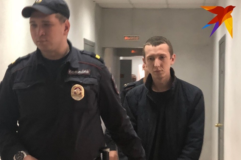 Васильева привезли в суд