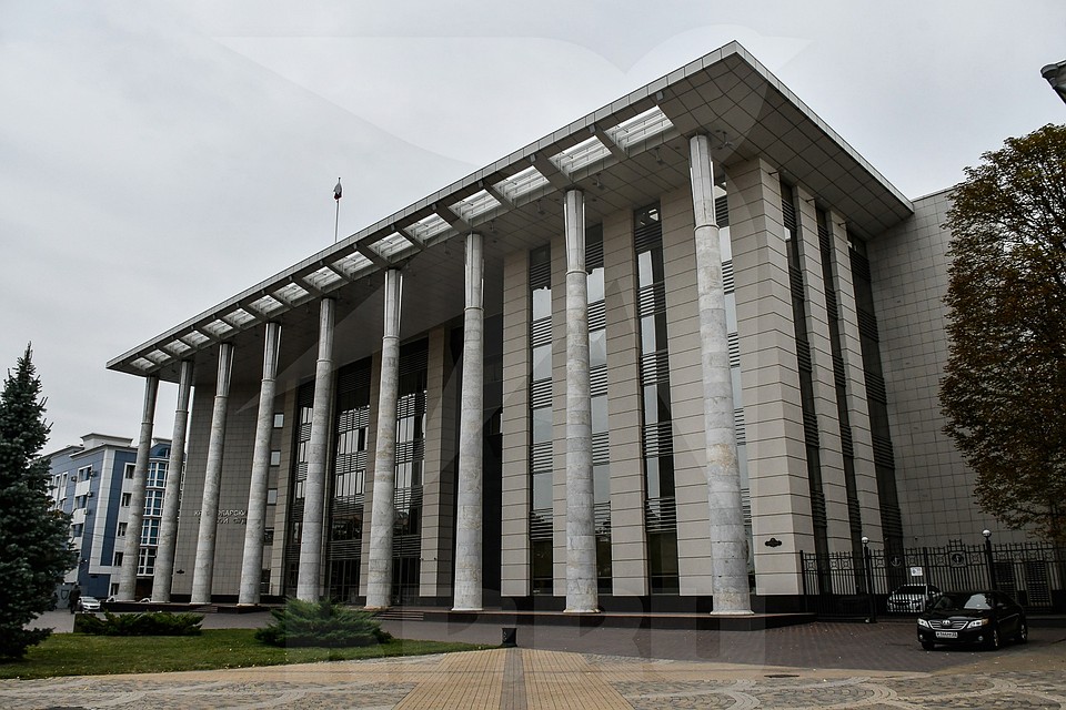 7-этажное здание возведено в 2010 году Фото: Кирилл ВЕРШИНИН