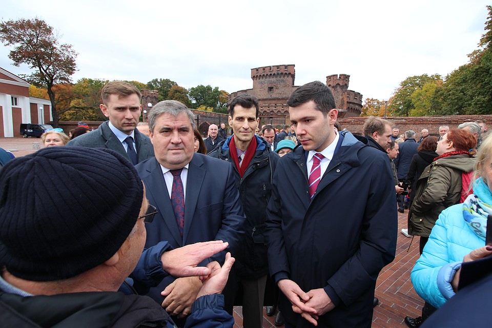 Антон Алиханов и Алексей Силанов на открытии улицы Баранова. Фото: Иван МАРКОВ