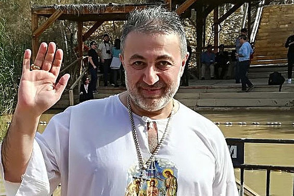 Убитый собственными дочками Михаил Хачатурян.