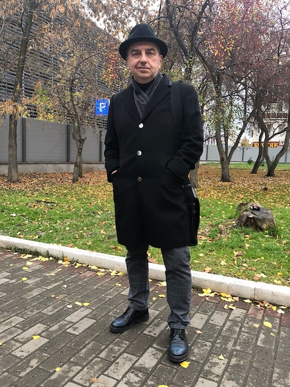 Владимир Шахрин выбрал площадку за Макаровским мостом.