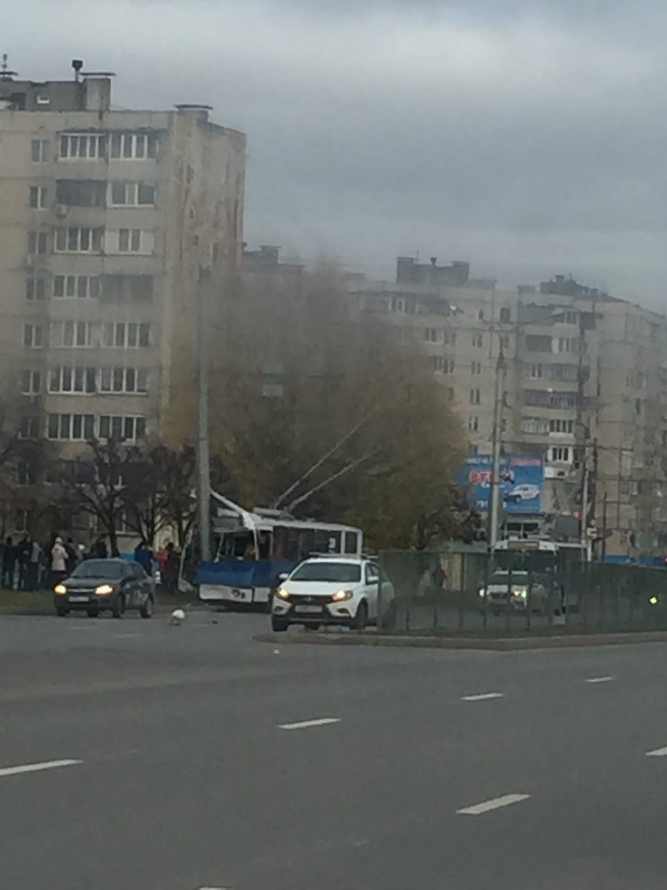На месте ДТП было задействовано девять бригад скорой медицинской помощи. Фото: соцсети