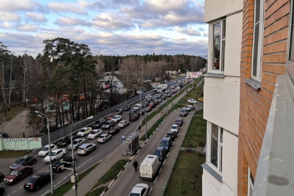 Автомобилисты оказались в ловушке ФОТО: "ВКонтакте"