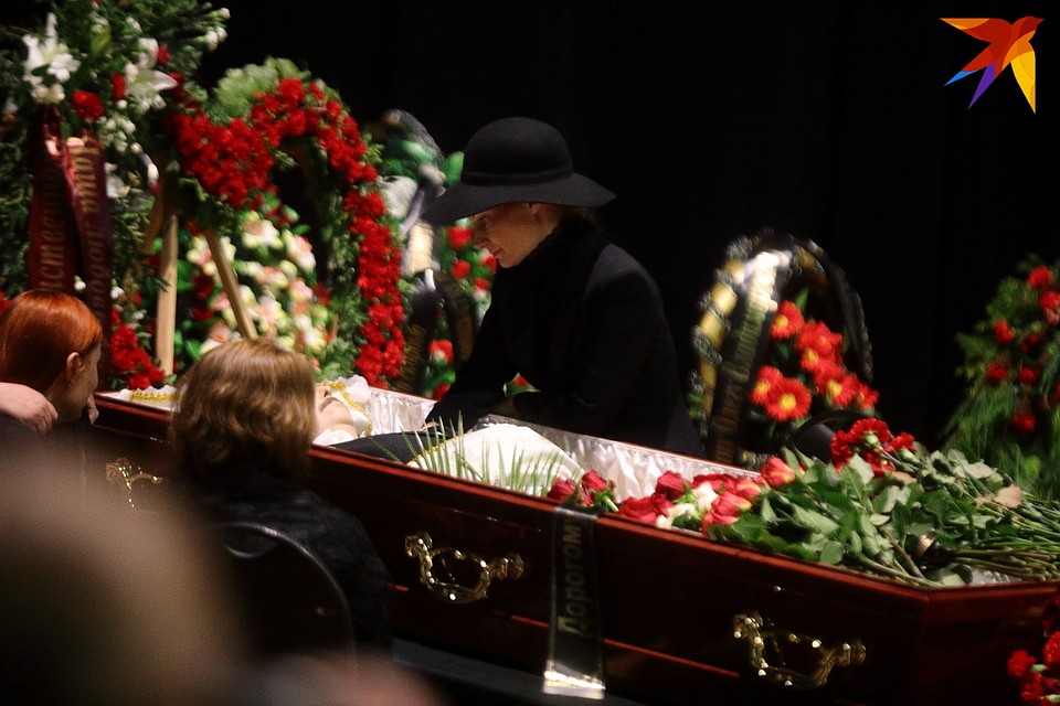 Вдова Олега Молчана Ирина Видова Фото: Святослав ЗОРКИЙ