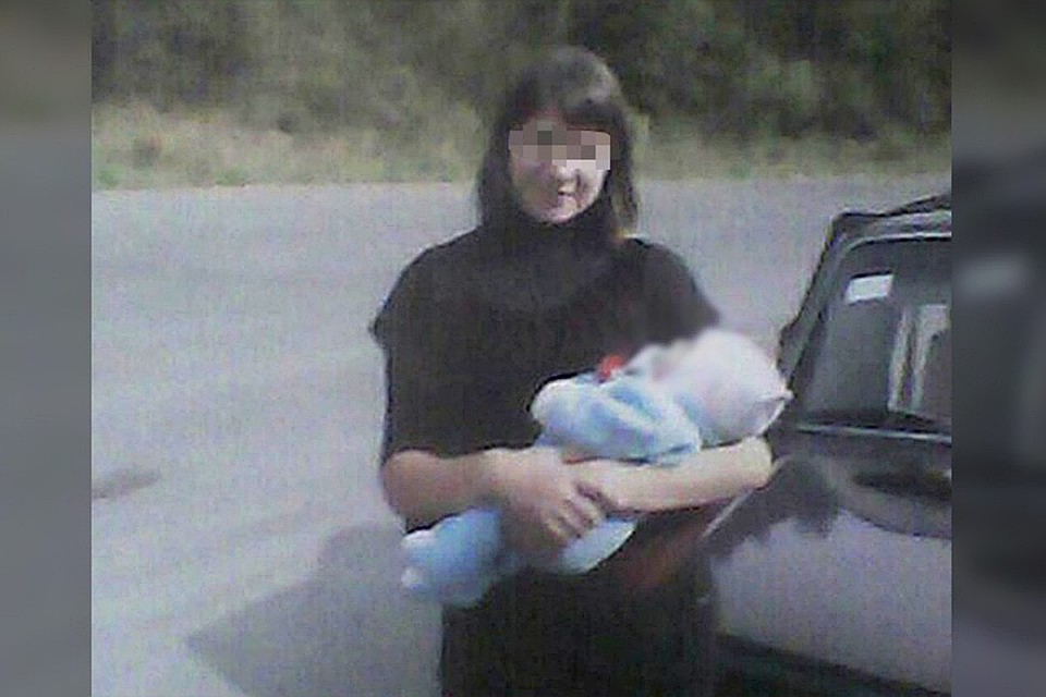 После ссоры с мужем мальчика ослепила родная мать