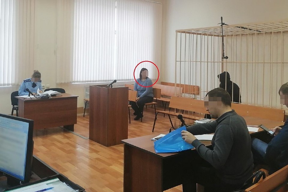 Мама всегда приходит поддержать сына. Фото: Анна ПАШАГИНА