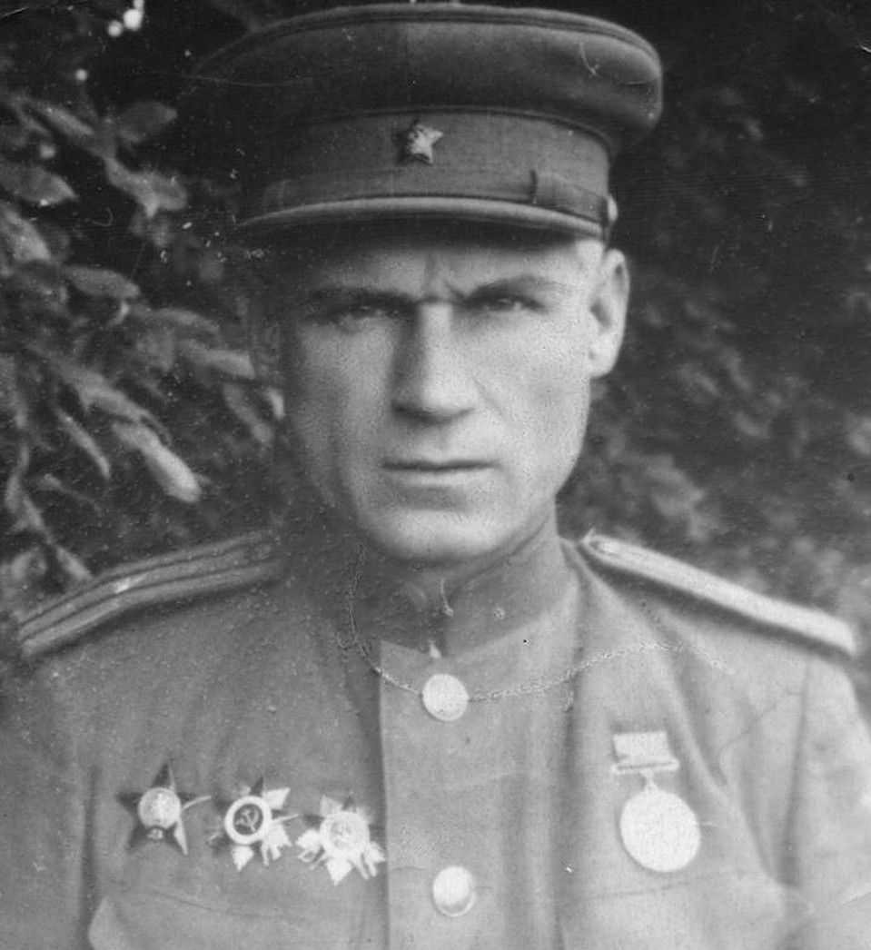 Это фото Андрей Бульба 20 апреля 1945 года отправил из Кёнигсберга своему сыну Володе. Фото: из семейного архива