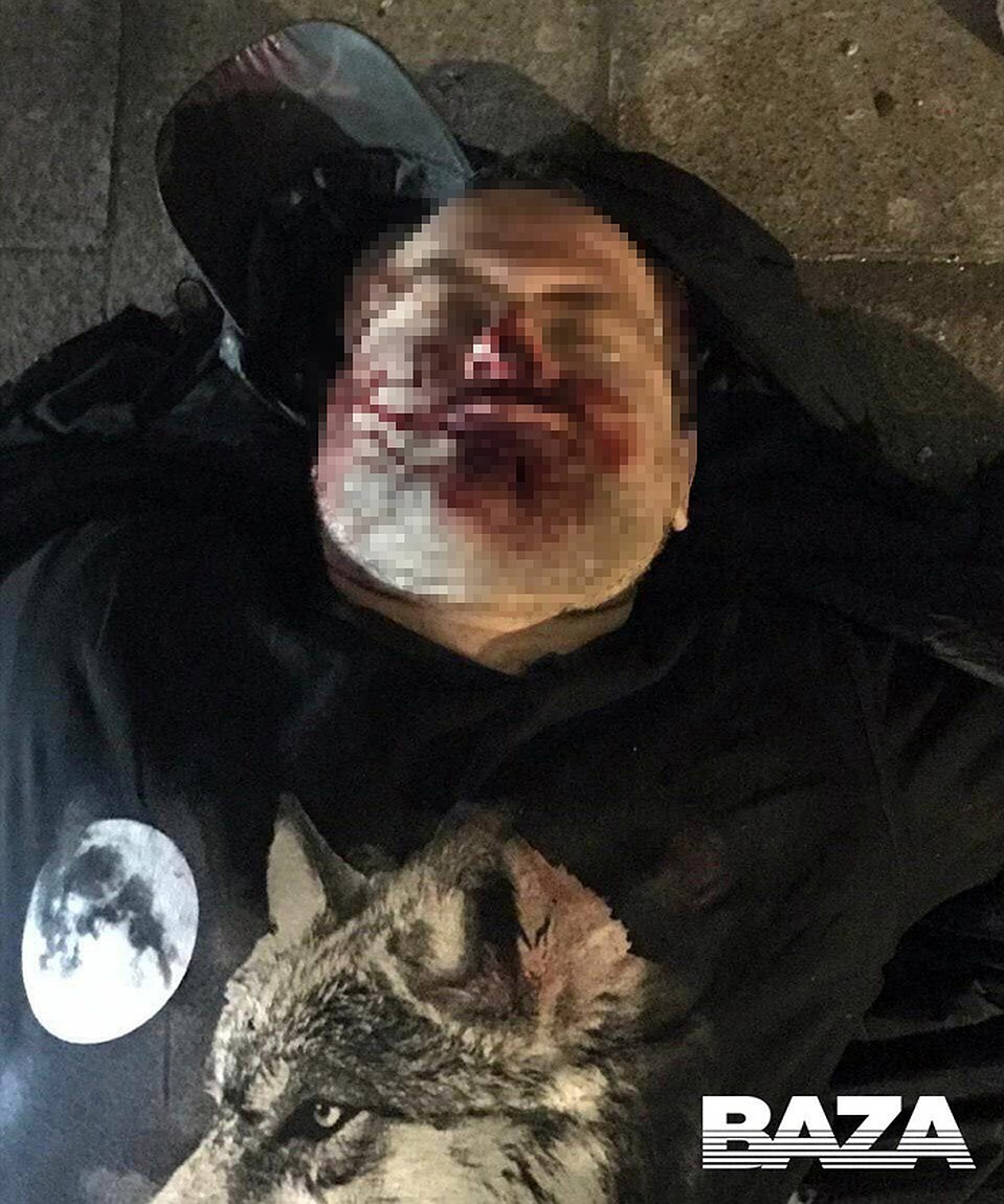 Над этими майками давно уже ржет вся Америка. Фото телеграмканала "База"