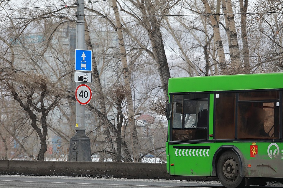 На Коммунальном мосту. Фото: Мария ЛЕНЦ