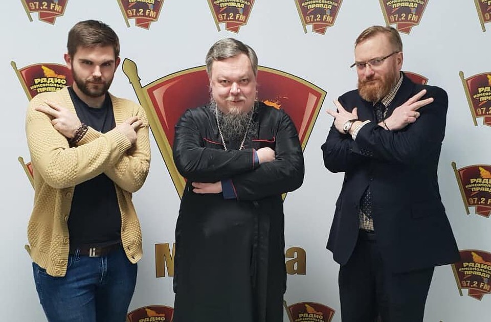 Отец Всеволод много лет вел программу на Радио "Комсомольская правда"