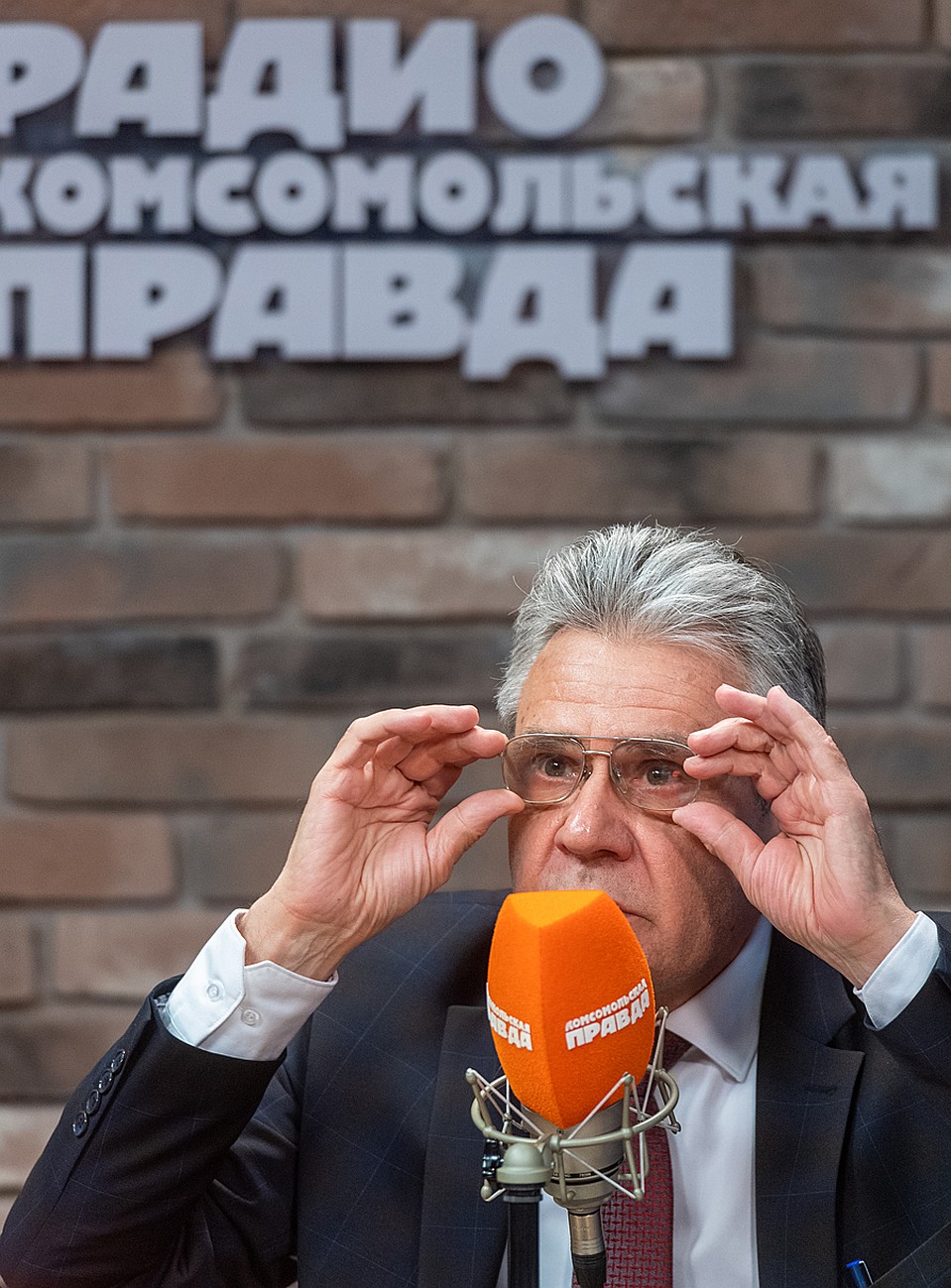 Александр Сергеев в прямом эфире Фото: Михаил ФРОЛОВ