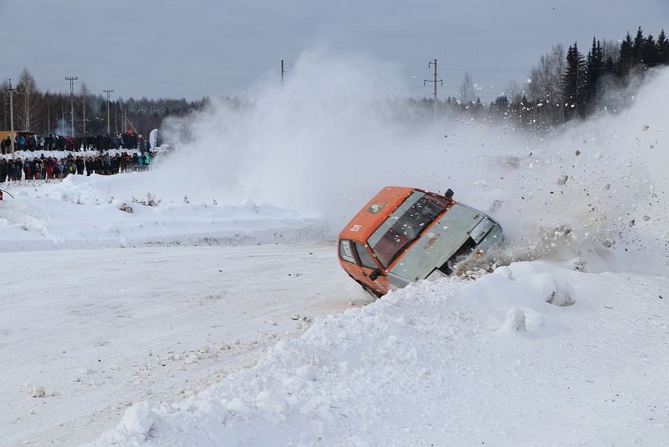 Фото: «Автомаркет Ойлекс» «ВКонтакте»