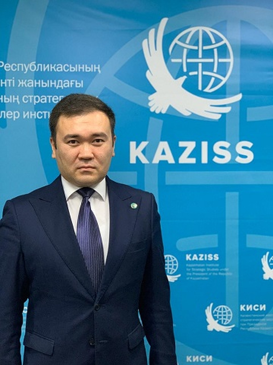 Бекжан Садыков.