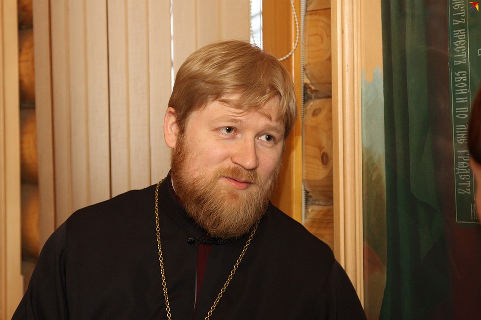 Георгий Харин: «Самые вкусные блинчики получаются у моей жены! Больше всего я люблю блинчики с начинкой из тертого яйца, сыра и чеснока» Фото: Сергей ГРАЧЕВ