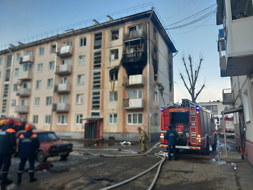 По словам жителей, произошел взрыв газа. Фото: ТВин.