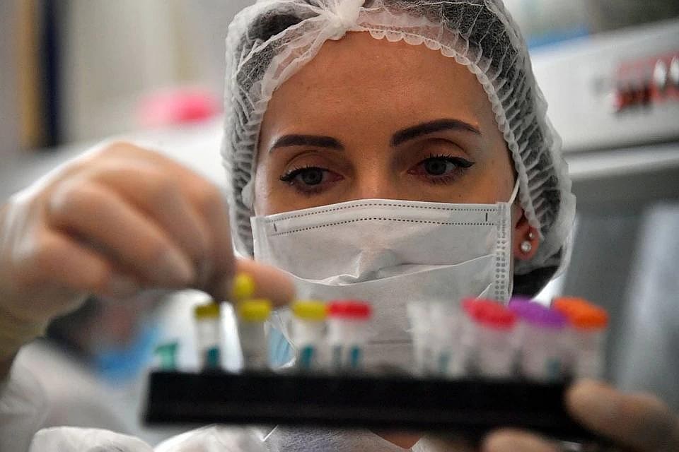 В Саратовской области 11 апреля выявлено еще девять заболевших коронавирусом Фото: Владимир ВЕЛЕНГУРИН