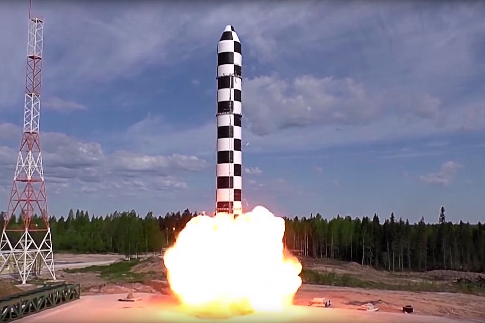 Бросковые испытания тяжелой жидкостной межконтинентальной баллистической ракеты "Сармат". Фото: Пресс-служба Минобороны РФ/ТАСС