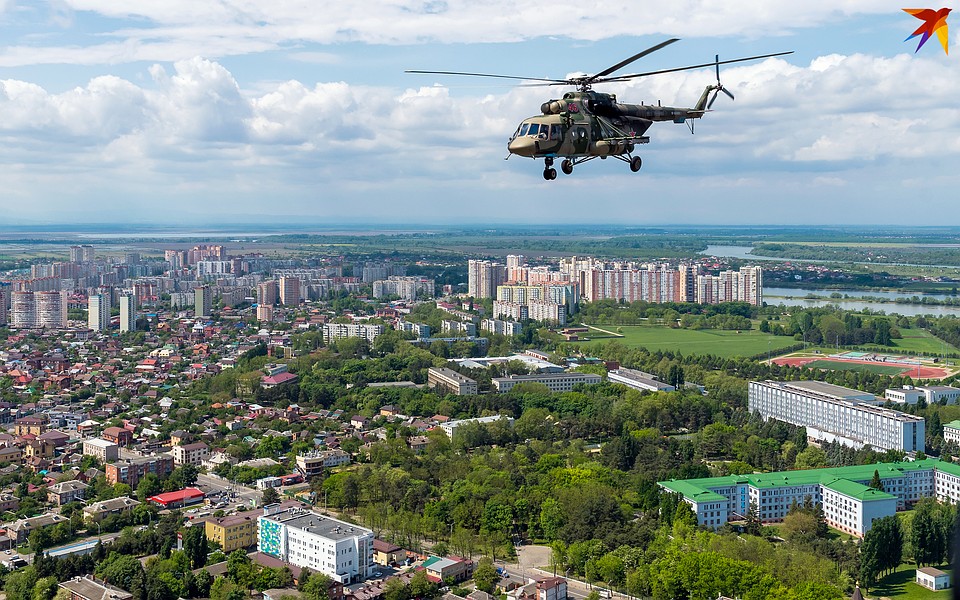 Авиапарад в Краснодаре Фото: Александр ЛЕБЕДЕВ