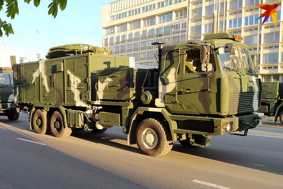Станция спутниковой связи «Восход». Фото: Геннадий МОЖЕЙКО