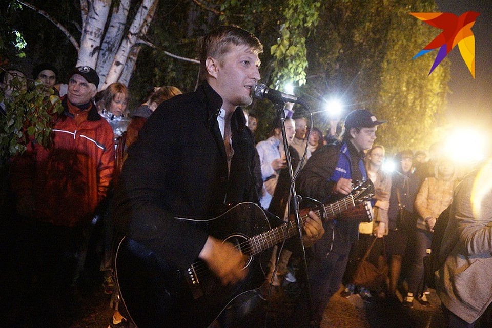 Концерты стали показателем того, что больше до рукоприкладства в сквере не дойдет Фото: Алексей БУЛАТОВ