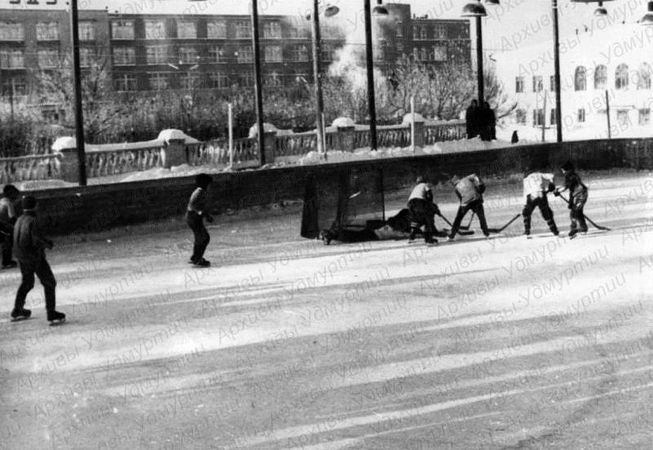 Из фотоальбома «Золотая шайба». Сарапул – 1967» Фото: предоставлено ГКУ «ЦДНИ УР»