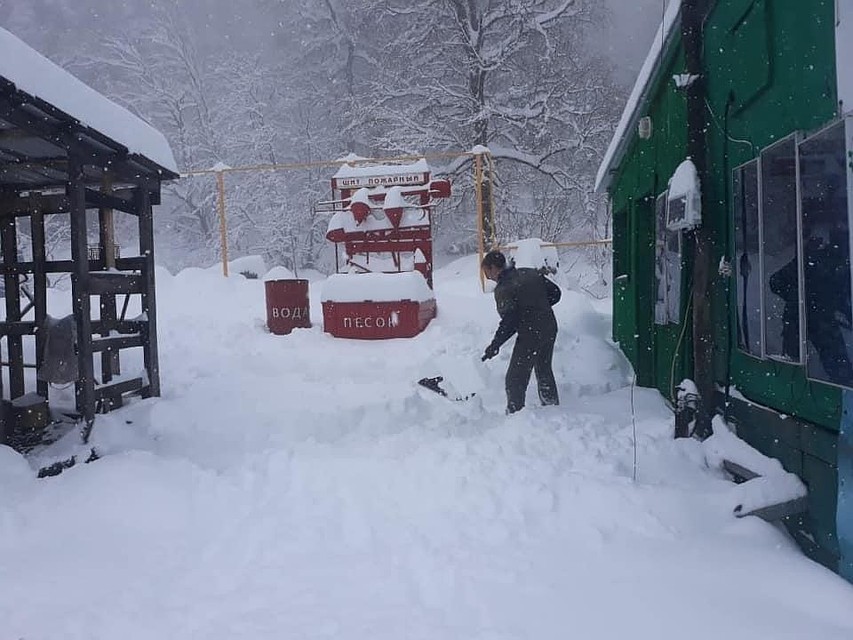 Снег выпал в Кавказском заповеднике.