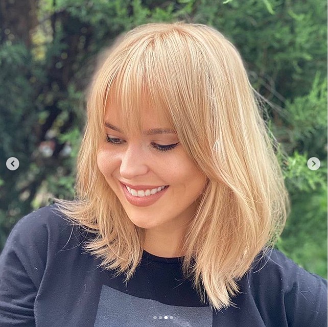 По мнению поклонников, певица помолодела на 10 лет. Фото5 Инстаграм.