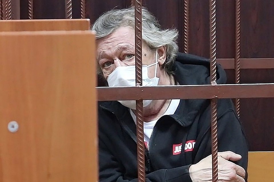 Михаил Ефремов в здании Таганского суда во время избрания меры пресечения, 9 июня 2020 года. Фото: пресс-служба суда