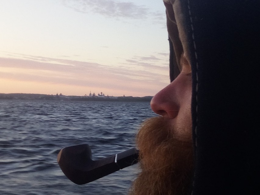 Ребята похожи на викингов. Но они, конечно, не викинги.