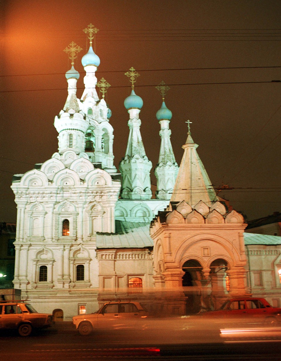 Храм Рождества Богородицы в Путинках Фото: фотохроника ТАСС.
