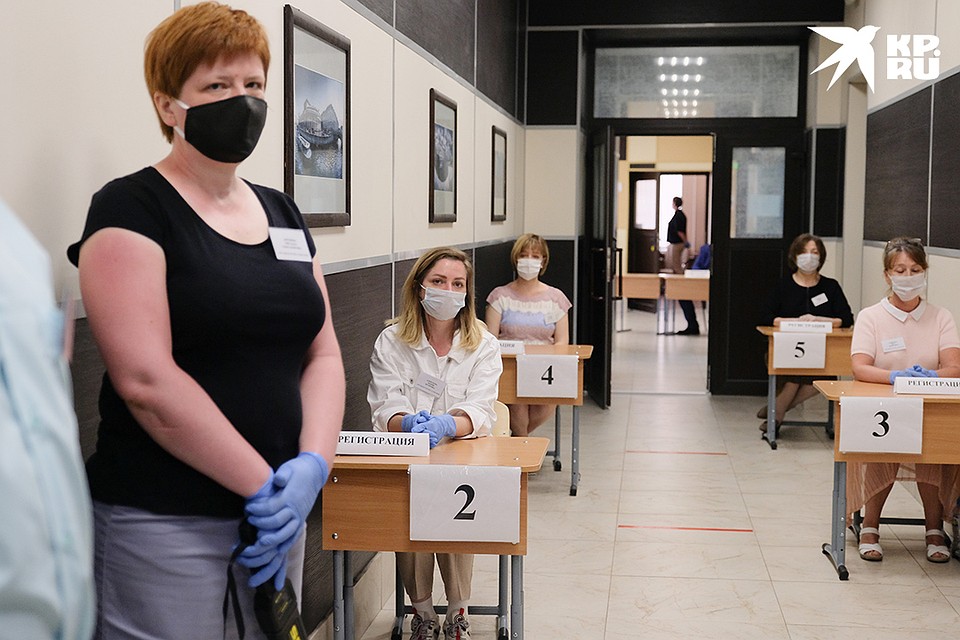 Суть проведения пробного экзамена – отработать все организационные моменты и проверить исправность техники перед основным экзаменом. Фото: Артем КИЛЬКИН