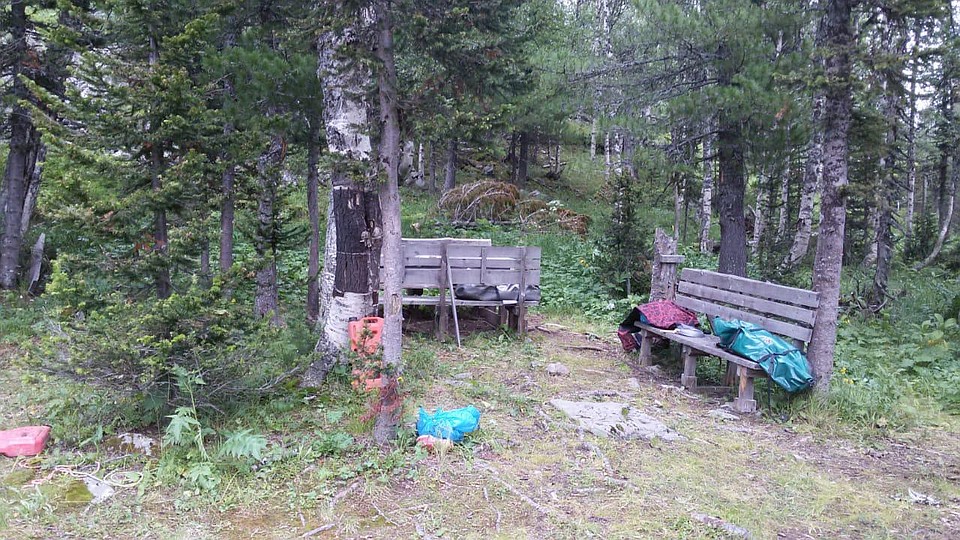 Вот - стоянка туристов. Фото: ГСУ СК России по Красноярскому краю и РХ.