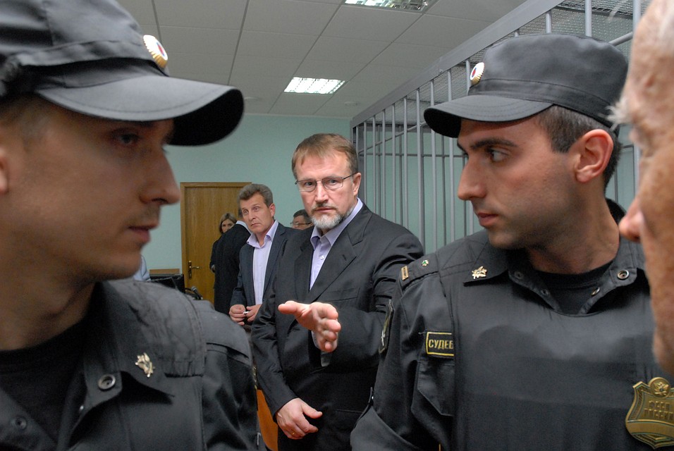 Дудку обвинили в получении взятки в 40 миллионов рублей. Фото: Алексей ФОКИН