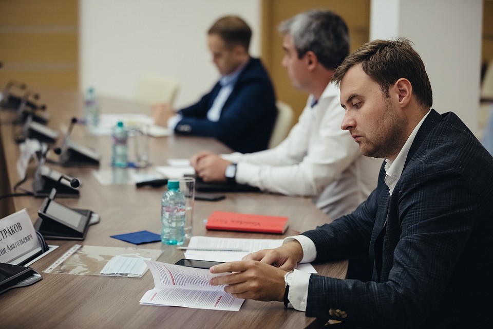 Директор по работе с госорганами в «Яндекс.Такси» Антон Петраков убежден, что цифровые сервисы сегодня наиболее дружелюбны к самозанятым.