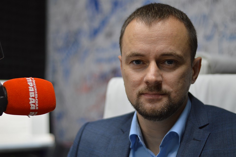 Антон Борзецов, заместитель начальника межрайонного отдела государственного жилищного надзора Главного управления регионального госконтроля и лицензирования Правительства Хабаровского края Фото: Сергей ПЯТКОВ