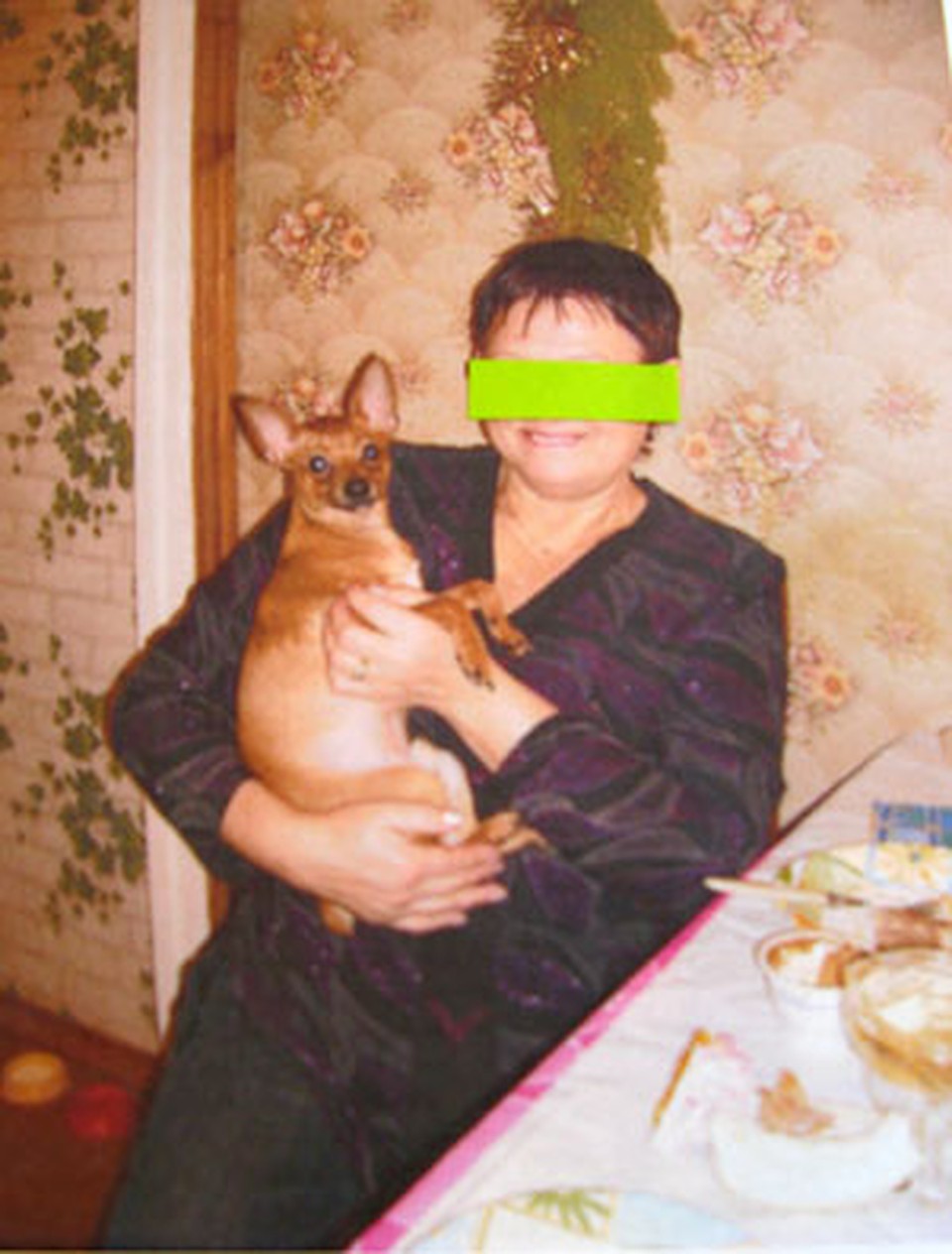Мамка Жанна, которая до сих пор сплавляет девушек заграницу.