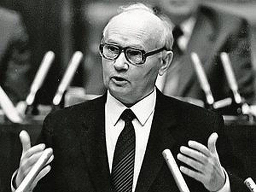Владимир Крючков во время августовского путча