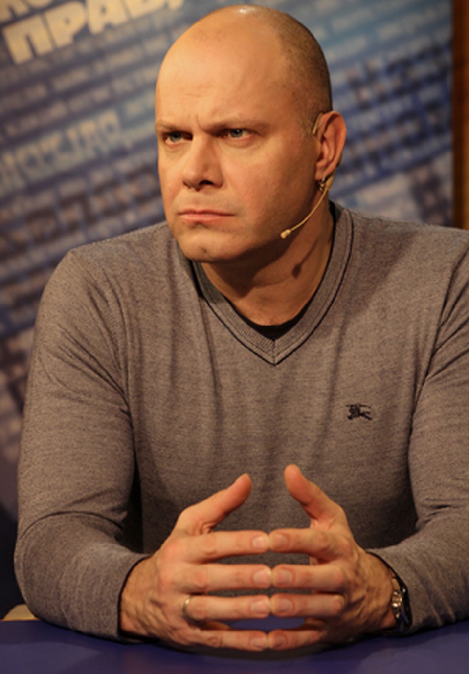 Алексей Кортнев: «У меня уже известность глубоко женатого мужчины, обремененного пятью детьми. И, поверьте, очень мало желающих вешаться на шею человеку, с которым просто априори дальше не получится»