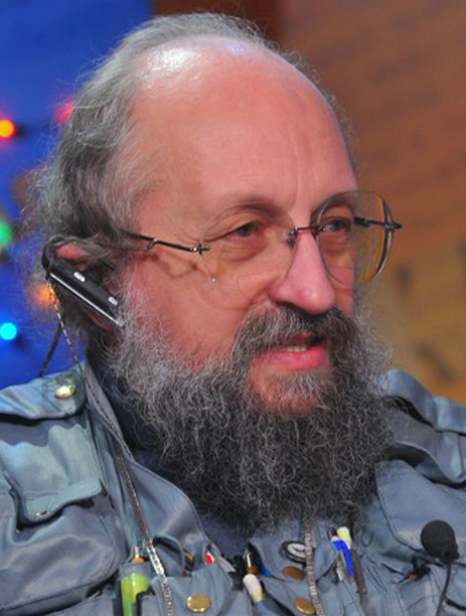 Анатолий Вассерман.