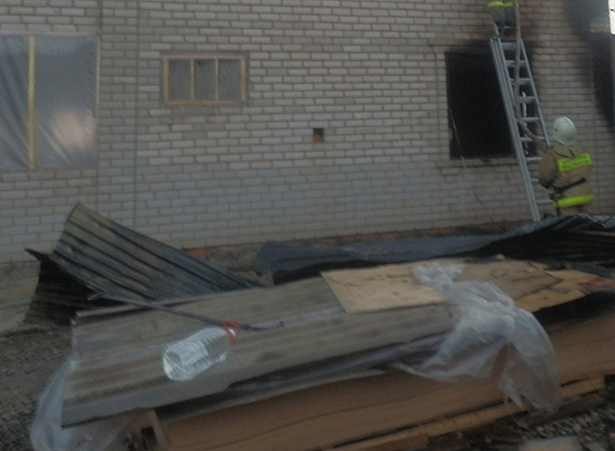 В доме располагался цех по производству мебели