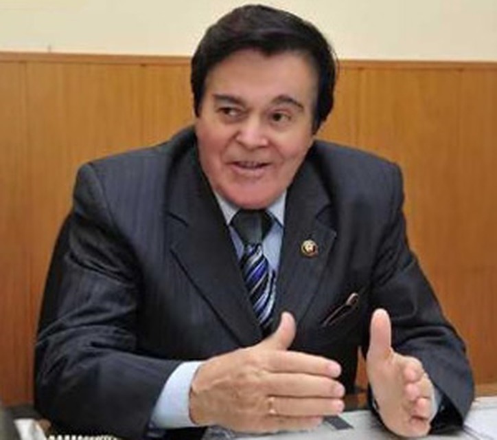 Академик РАН Куманев Г.А.