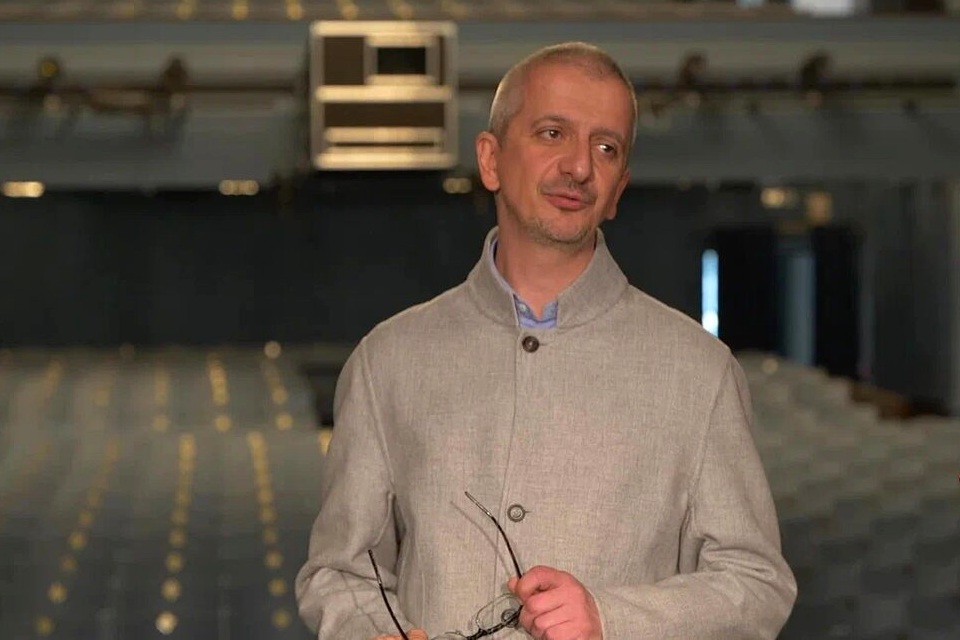 Константин Богомолов показал, как Театр на Бронной выглядит после двухлетнего ремонта